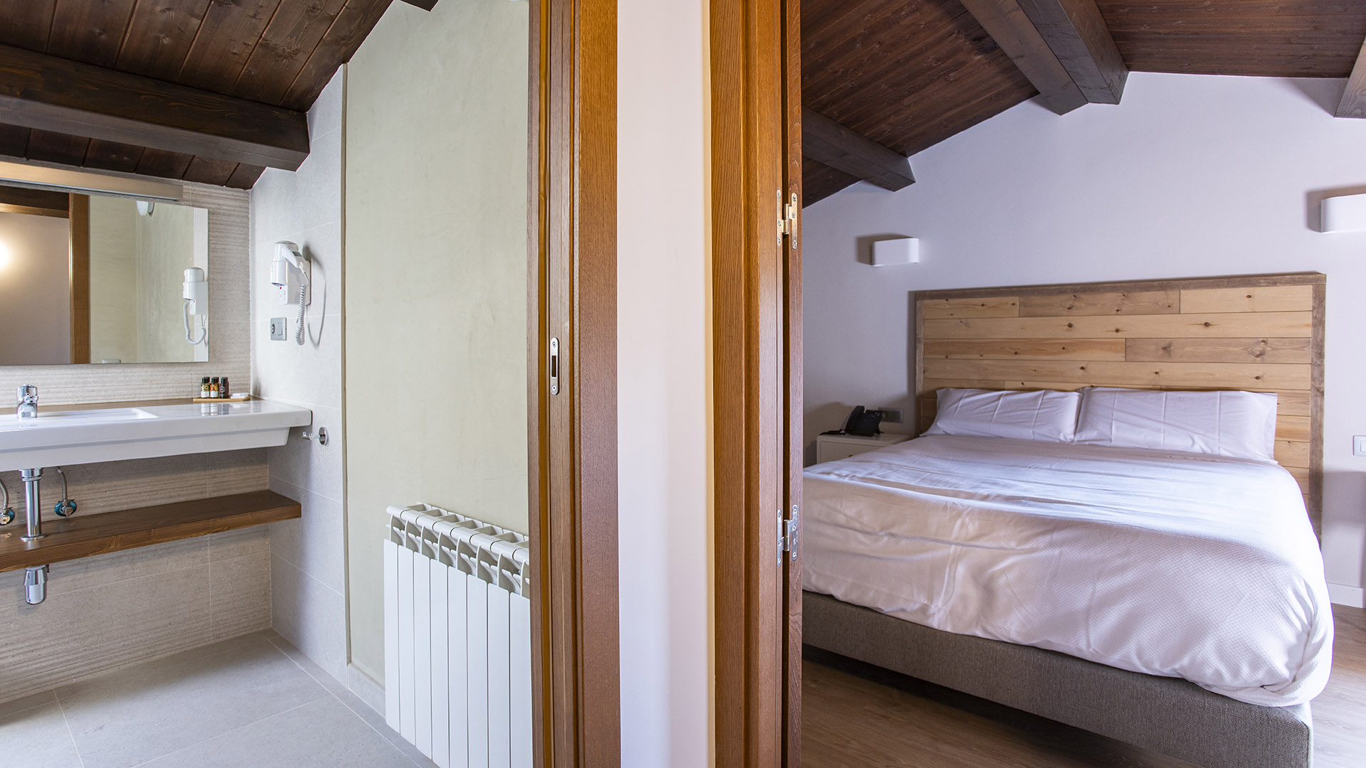 Apartament 4